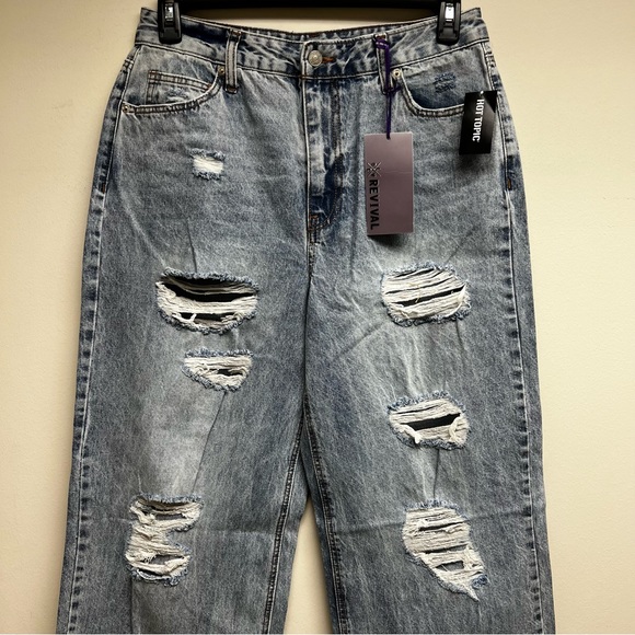 Hot Topic Love Revival - Vintage Destructed Wide Leg Jeans - Size 11 - New - Picture 2 of 7